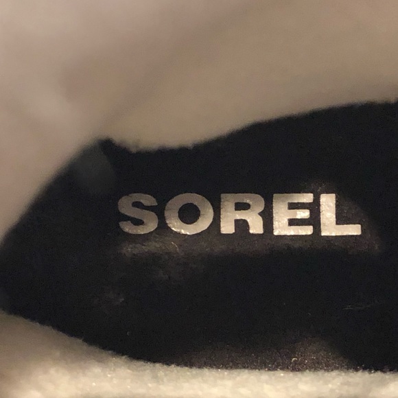 SOREL s6 suede boots Faux fur trim Very warm Only worn a couple times Waterproof - Picture 6 of 9